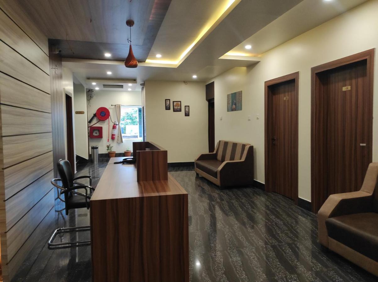 Hotel Paradise - Biswanath Chariali Bishnath Экстерьер фото